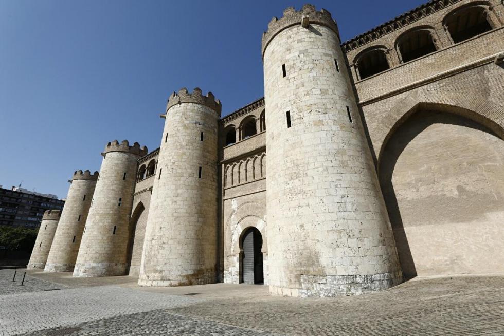Toma de posesión de Javie Lambán como presidente de Aragón en el palacio de la Aljafería