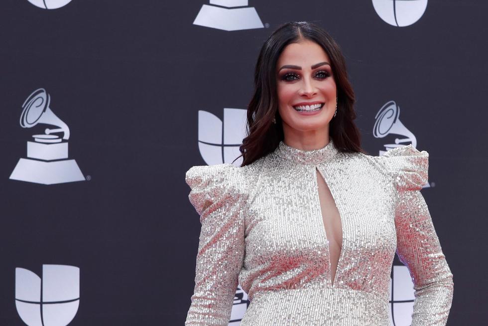 Las Vegas (United States), 15/11/2019.- Andres Gimenez arrives for the 20th annual Latin Grammy Awards ceremony at the MGM Grand Garden Arena in Las Vegas, Nevada, USA, 14 November 2019. The Latin Grammys recognize artistic and/or technical achievement, not sales figures or chart positions, and the winners are determined by the votes of their peers - the qualified voting members of the Latin Recording Academy. (Estados Unidos) EFE/EPA/NINA PROMMER Arrivals - 20th Latin Grammy Awards