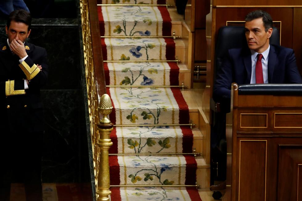 Pedro Sánchez, antes de la votación en la sesión de investidura que le ha dado la presidencia