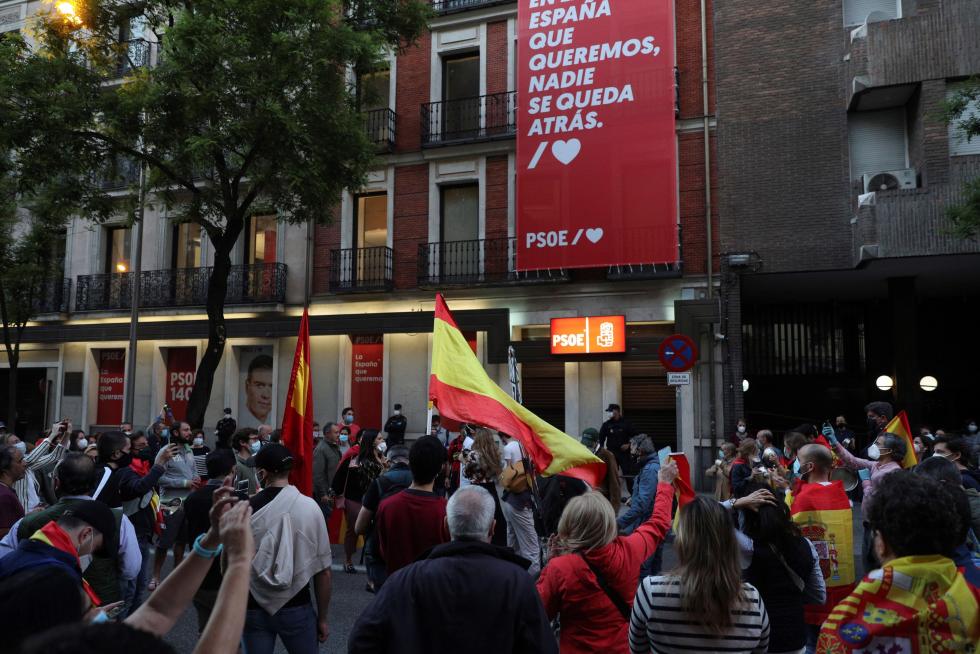 Protestas por la gestión del Gobierno de la crisis sanitaria.
