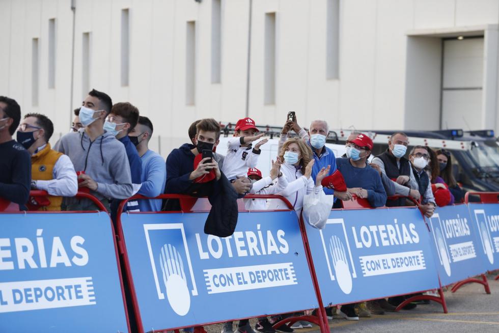 Ambiente en Ejea de los Caballeros, escenario del final de la cuarta etapa de la Vuelta a España