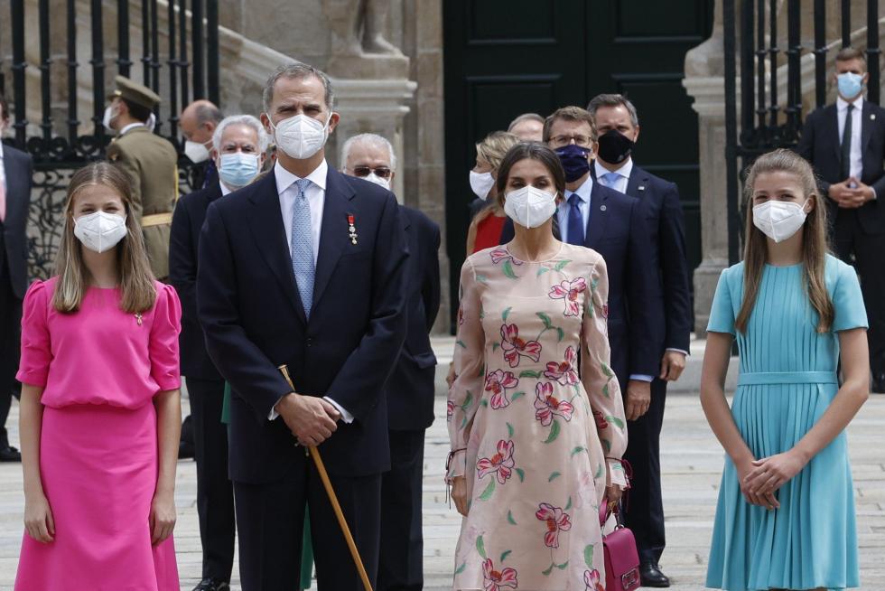 Los reyes de España presiden la ofrenda al Apóstol Santiago