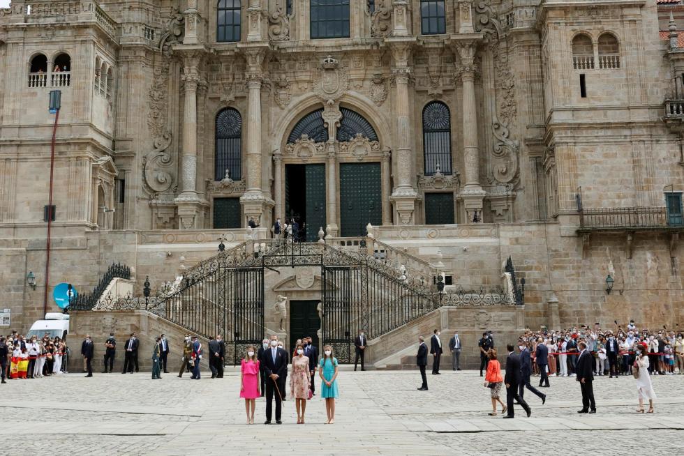 Los reyes de España presiden la ofrenda al Apóstol Santiago