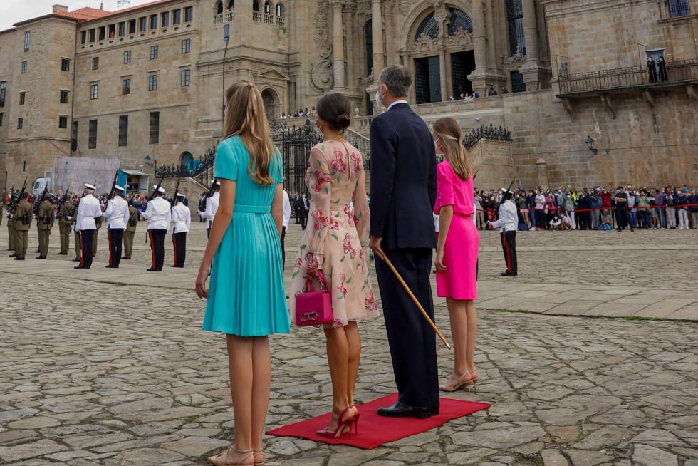 Los reyes de España presiden la ofrenda al Apóstol Santiago