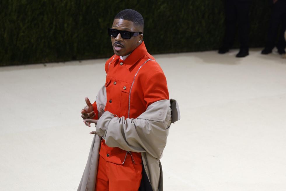 New York (United States), 13/09/2021.- Will Welch poses upon arrival for the 2021 Met Gala, the annual benefit for the Metropolitan Museum of Art's Costume Institute, in New York, New York, USA, 13 September 2021 (issued 14 September 2021). The event coincides with the Met Costume Institute's first two-part exhibition, 'In America: A Lexicon of Fashion' which opens 18 September 2021, to be followed by 'In America: An Anthology of Fashion' which opens 05 May 2022 and both conclude 05 September 2022. (Moda, Abierto, Estados Unidos, Nueva York) EFE/EPA/JUSTIN LANE
USA NEW YORK MET GALA