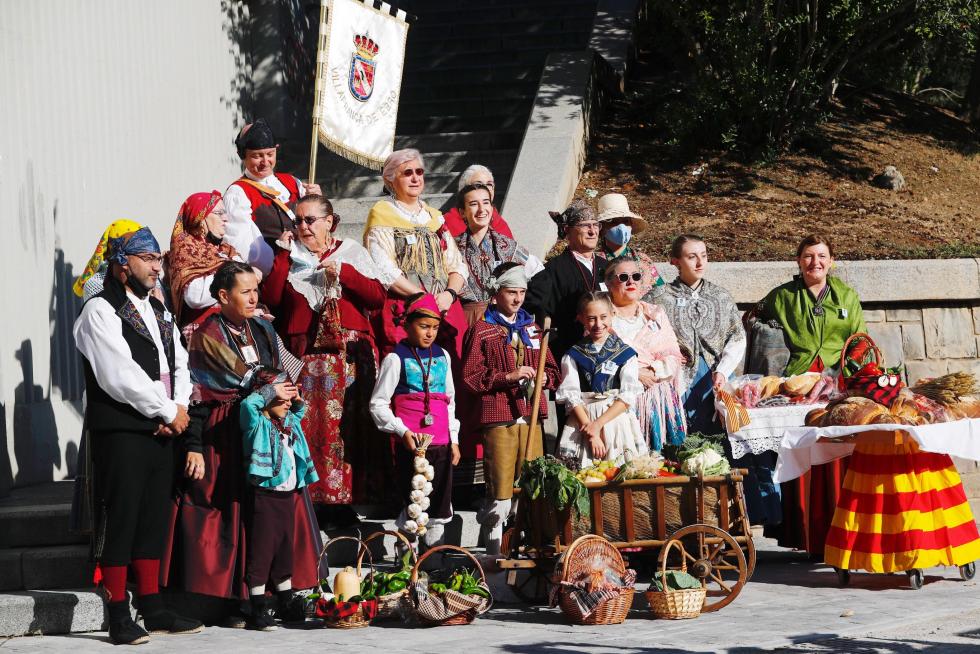 Ofrenda de Frutos a la Virgen del Pilar