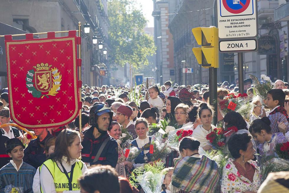 Diversión y buenos ratos bajo un sol deslumbrante en el Día del Pilar