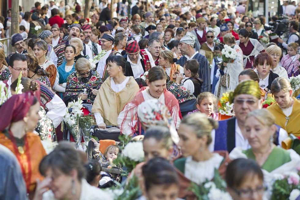 Diversión y buenos ratos bajo un sol deslumbrante en el Día del Pilar