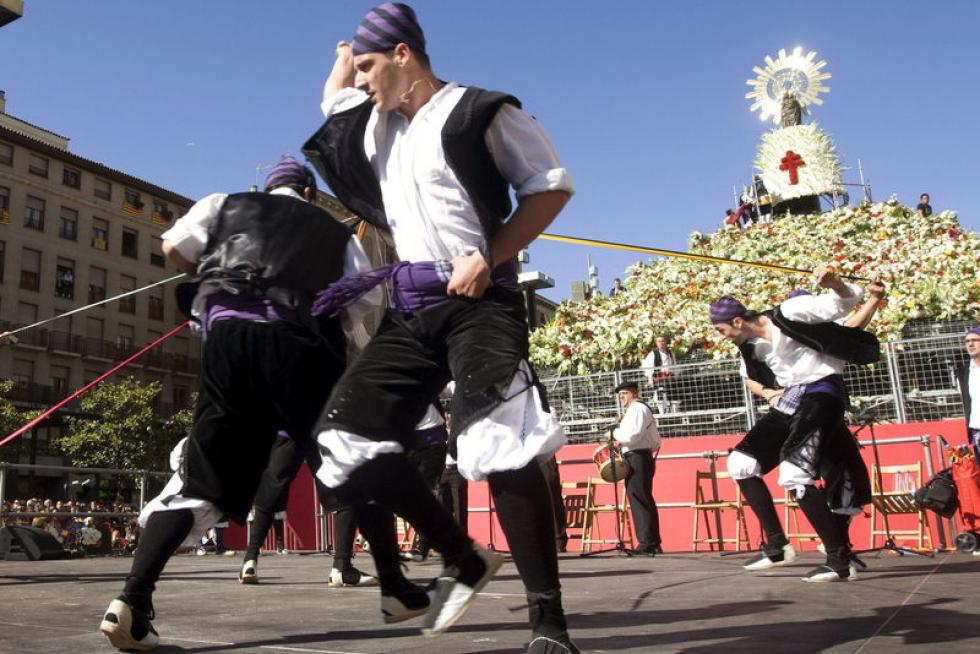 Diversión y buenos ratos bajo un sol deslumbrante en el Día del Pilar