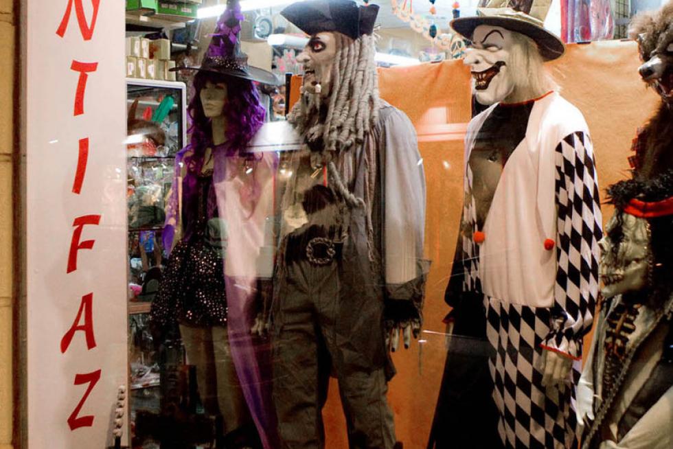 Preparativos de Halloween en Zaragoza