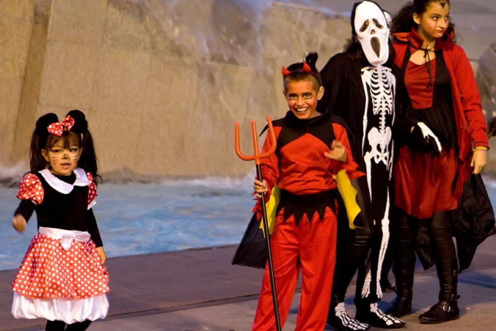 Algunos zaragozanos se disfrazaron en Halloween