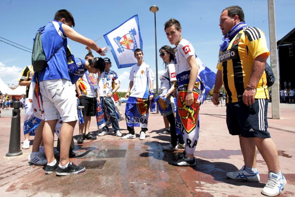 Llegada de los aficionados del Real Zaragoza a Getafe
