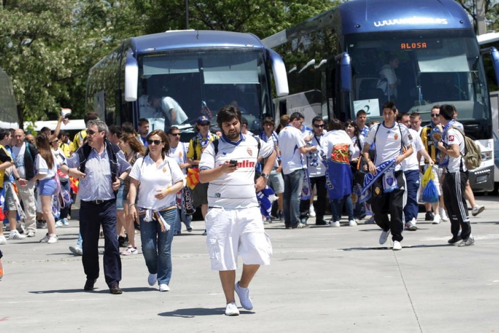 Llegada de los aficionados del Real Zaragoza a Getafe