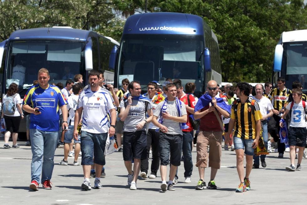 Llegada de los aficionados del Real Zaragoza a Getafe
