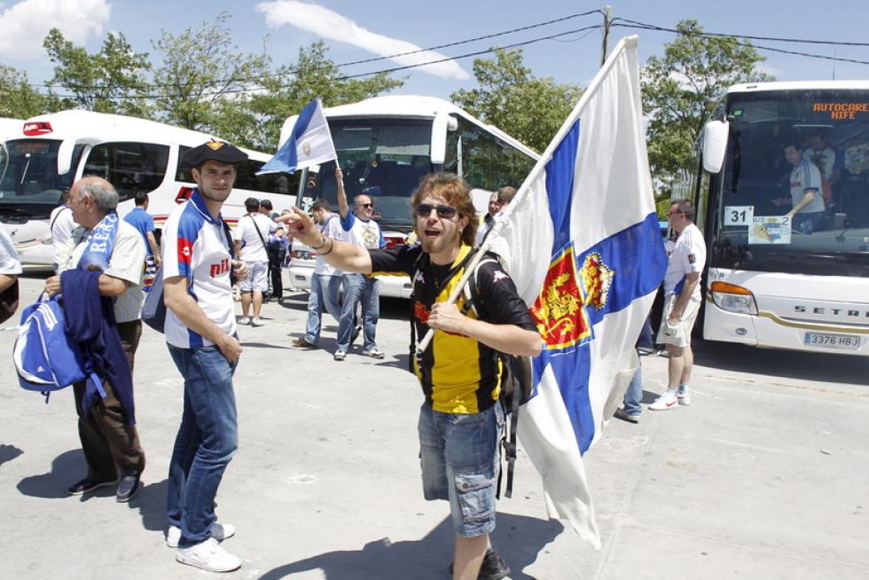 Llegada de los aficionados del Real Zaragoza a Getafe