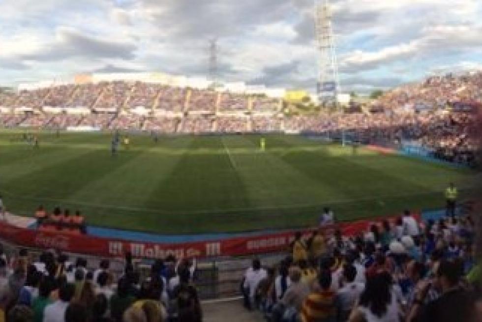 Los zaragocistas muestran cómo vivieron la noche de la salvación en Getafe.