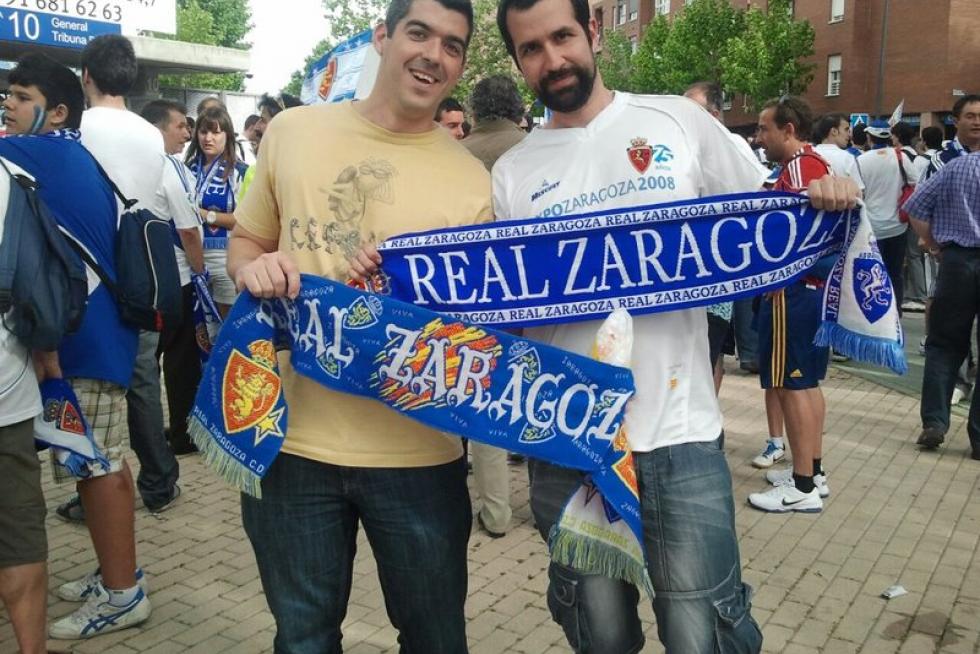 Los zaragocistas muestran cómo vivieron la noche de la salvación en Getafe.