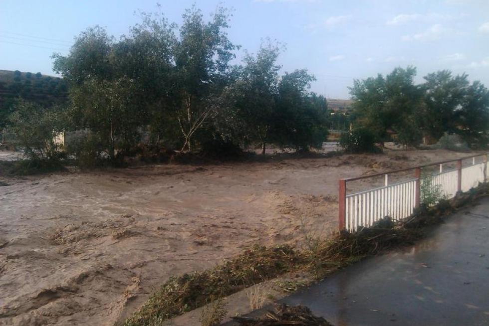 Las fuertes tormentas dejan al menos un desaparecido en Oliete