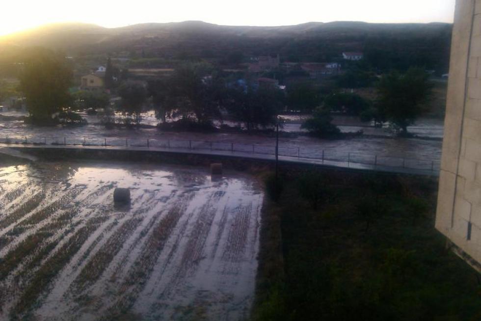 Las fuertes tormentas dejan al menos un desaparecido en Oliete