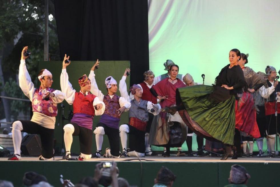 Jotas en el parque. R. Gobantes