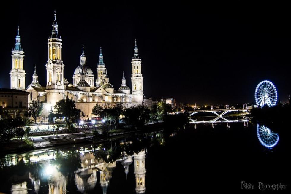Buscamos la mejor foto de las Fiestas del Pilar 2013. Envíanos la tuya y entra en el sorteo de entradas para el musical de Grease y la Oktoberfest.