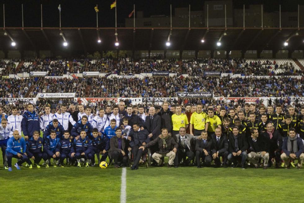 Homenaje a Cáceres