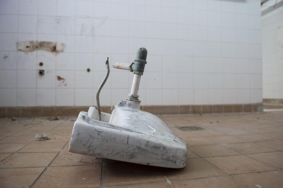Abandono y vandalismo en el Parque Deportivo Ebro