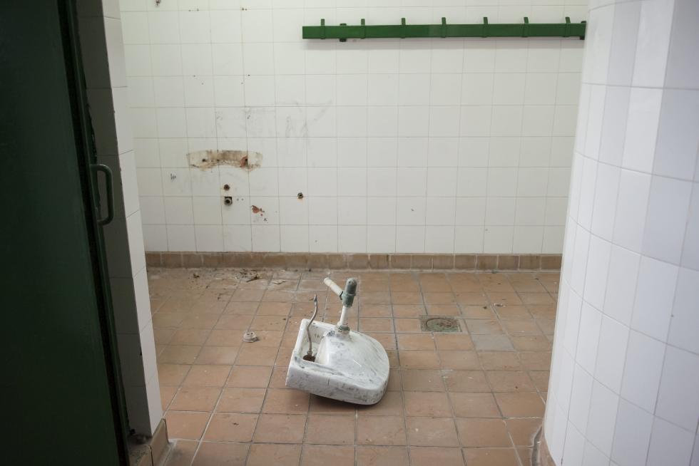 Abandono y vandalismo en el Parque Deportivo Ebro