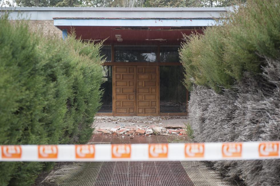 Abandono y vandalismo en el Parque Deportivo Ebro