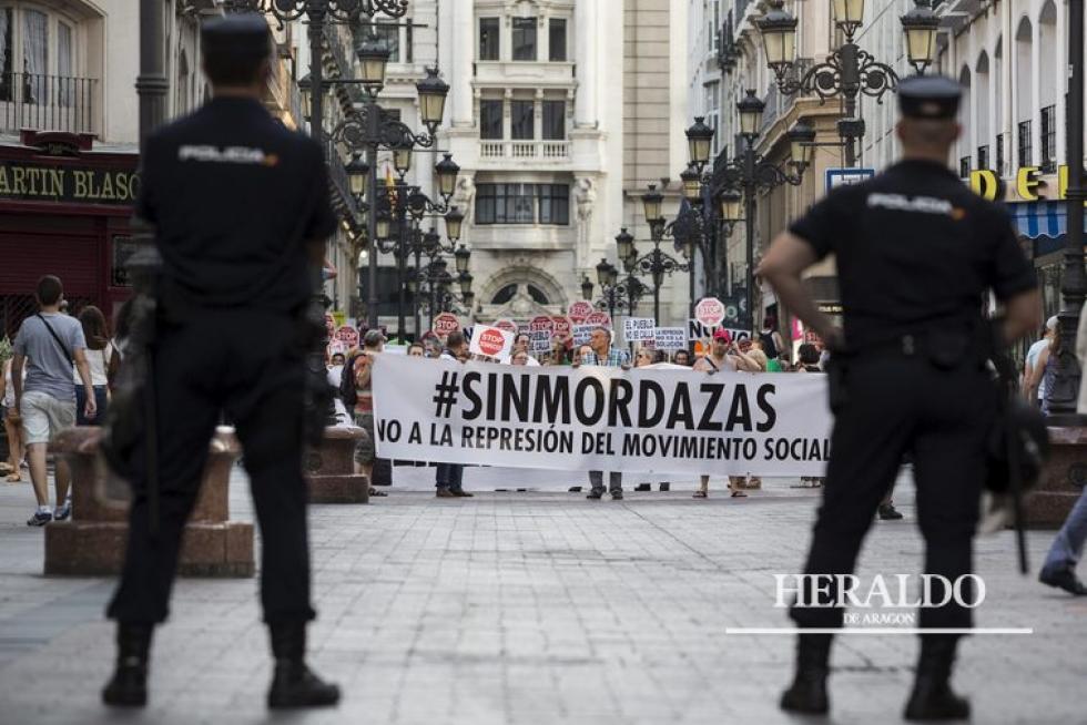 Manifestación en Zaragoza contra la Ley Mordaza en Zaragoza el 30 de junio.