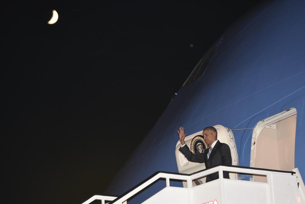 Obama aterriza en la base de Torrejón de Ardoz