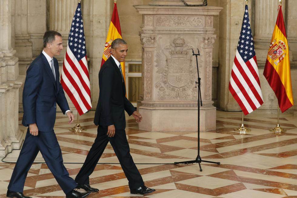 Obama aterriza en la base de Torrejón de Ardoz