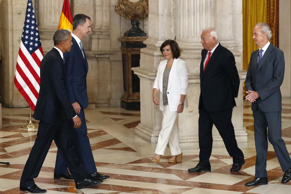 Obama aterriza en la base de Torrejón de Ardoz