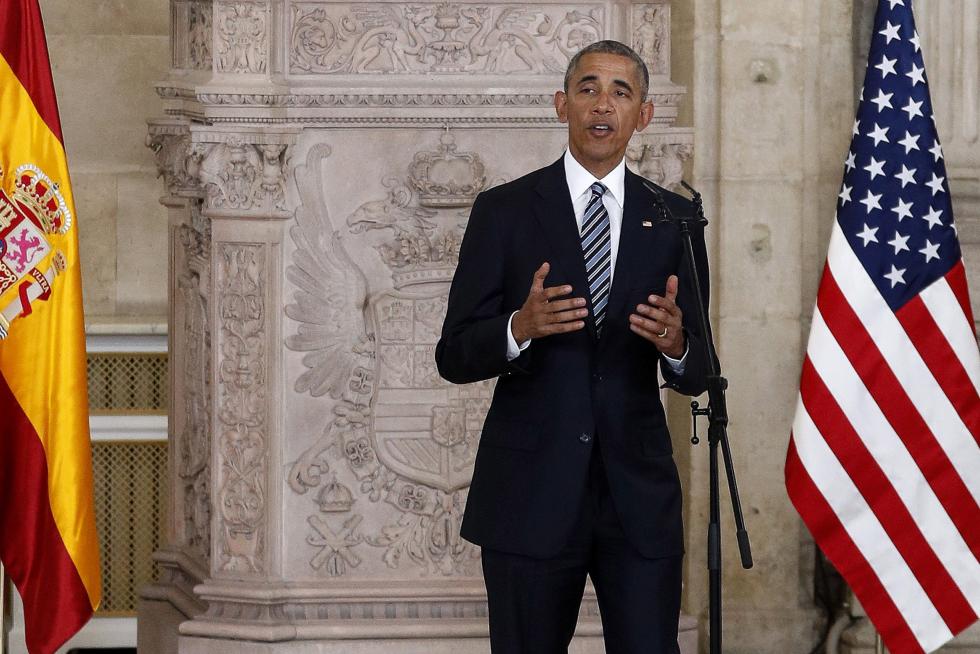 Obama aterriza en la base de Torrejón de Ardoz