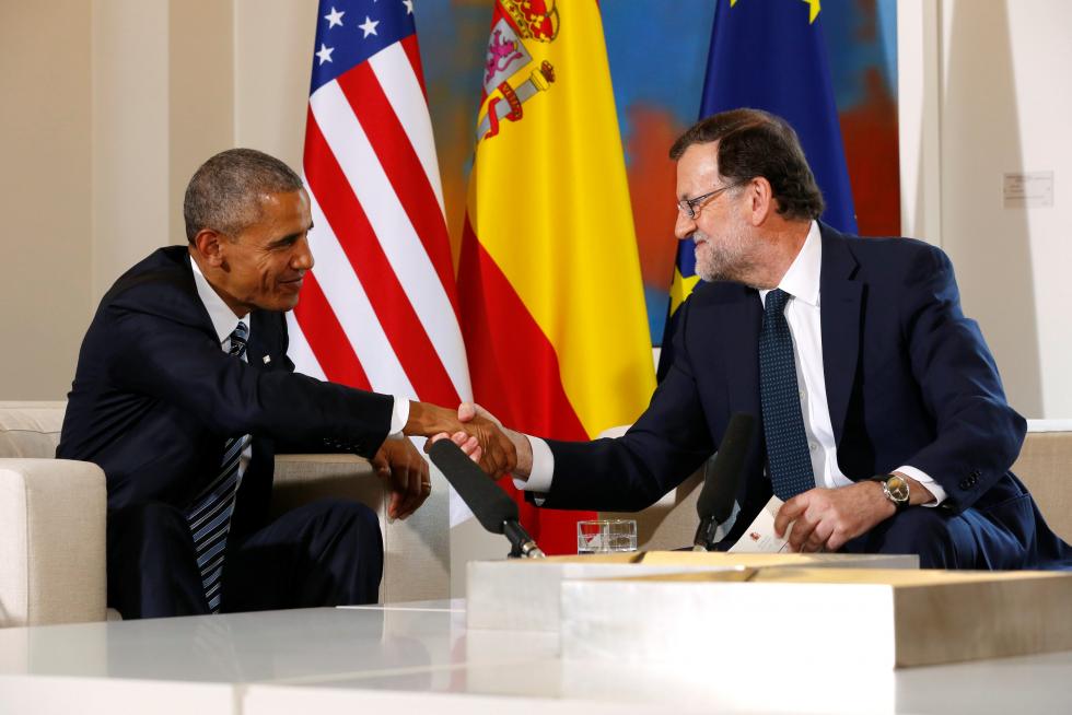 Obama aterriza en la base de Torrejón de Ardoz