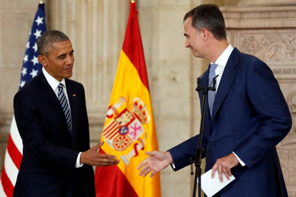 Obama aterriza en la base de Torrejón de Ardoz