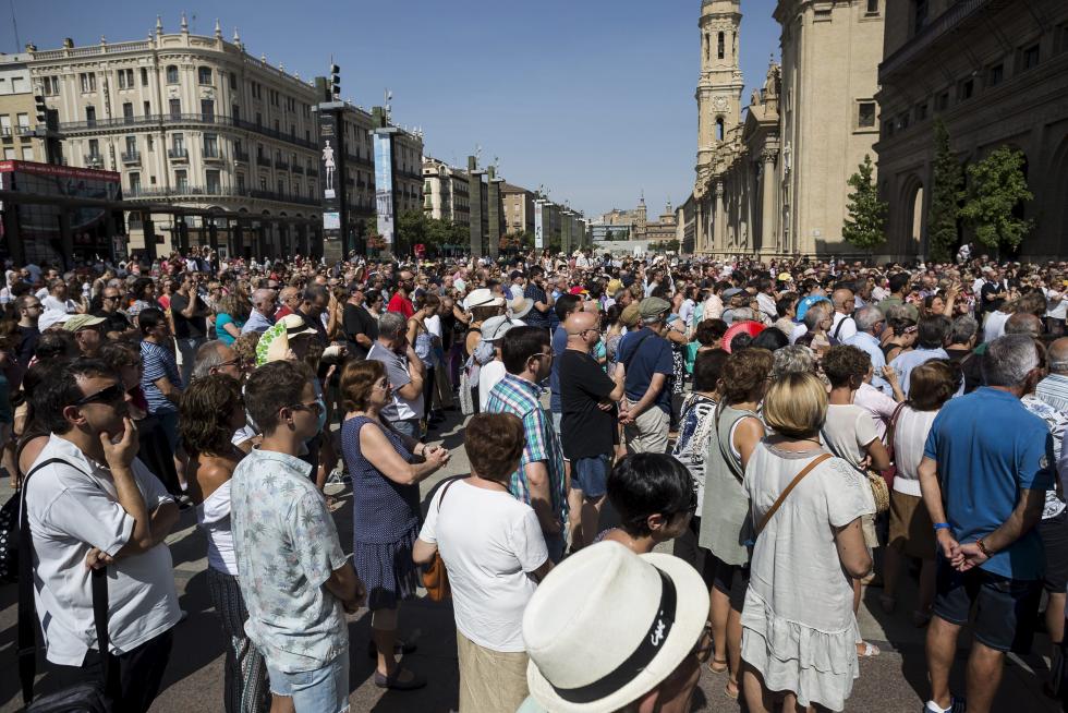 Aragón rechaza el terrorismo y se solidariza con las víctimas