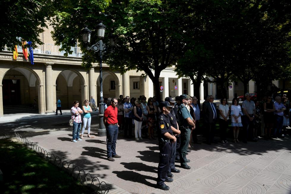 Aragón rechaza el terrorismo y se solidariza con las víctimas