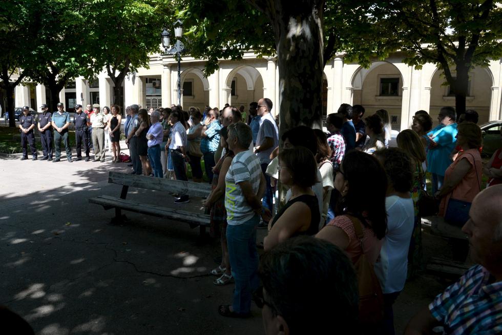 Aragón rechaza el terrorismo y se solidariza con las víctimas