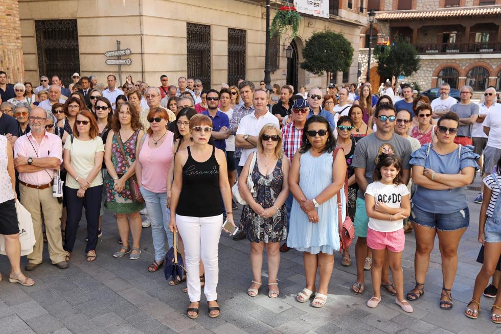 Aragón rechaza el terrorismo y se solidariza con las víctimas