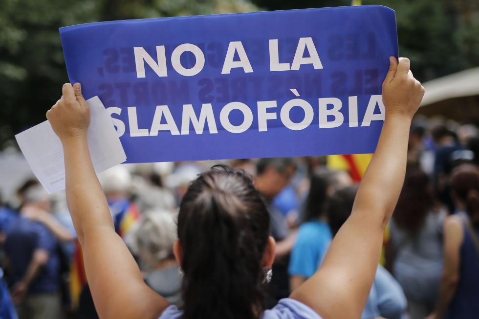 Barcelona sale a la calle en contra del terrorismo