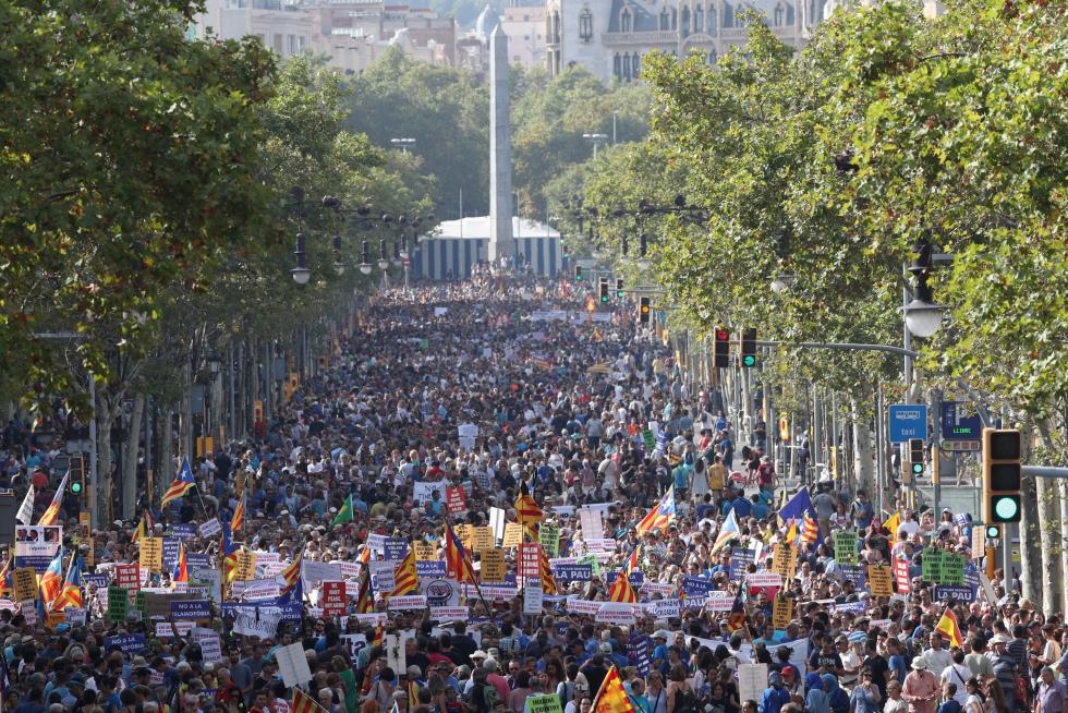 Barcelona sale a la calle en contra del terrorismo