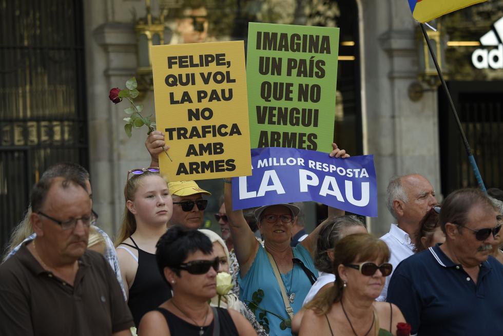 Barcelona sale a la calle en contra del terrorismo