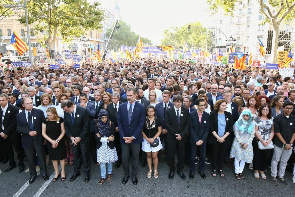 Barcelona sale a la calle en contra del terrorismo