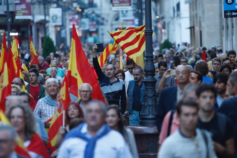 Concentración por la unidad de España en la plaza del Pilar