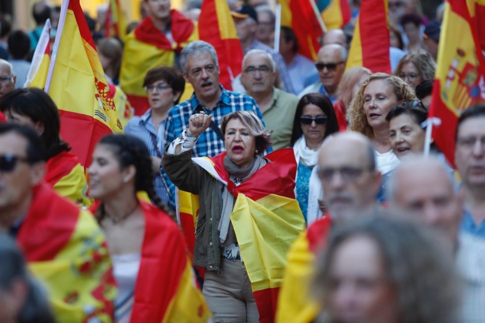 Concentración por la unidad de España en la plaza del Pilar