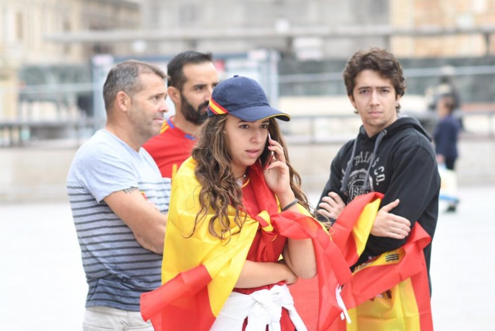 Concentración por la unidad de España en la plaza del Pilar
