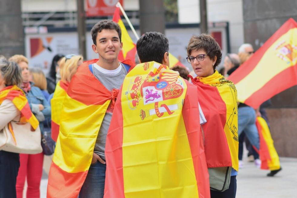 Concentración por la unidad de España en la plaza del Pilar
