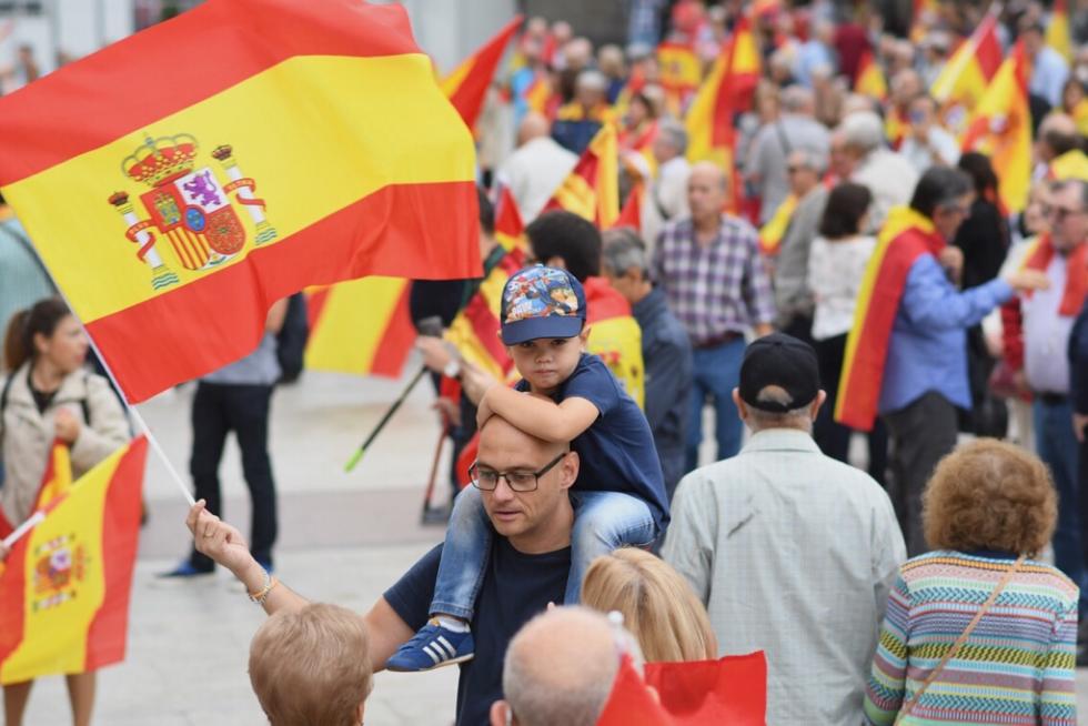 Concentración por la unidad de España en la plaza del Pilar