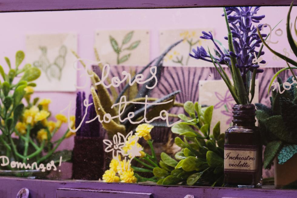 Flores Violeta